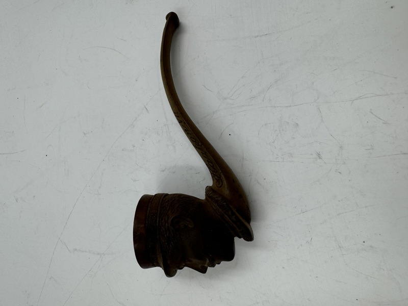 Antikk Tobakkspipe  merket Haakon Vll