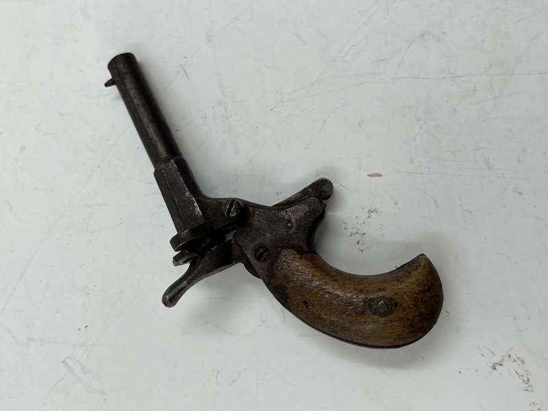 Artig Gml uvanlig pistol