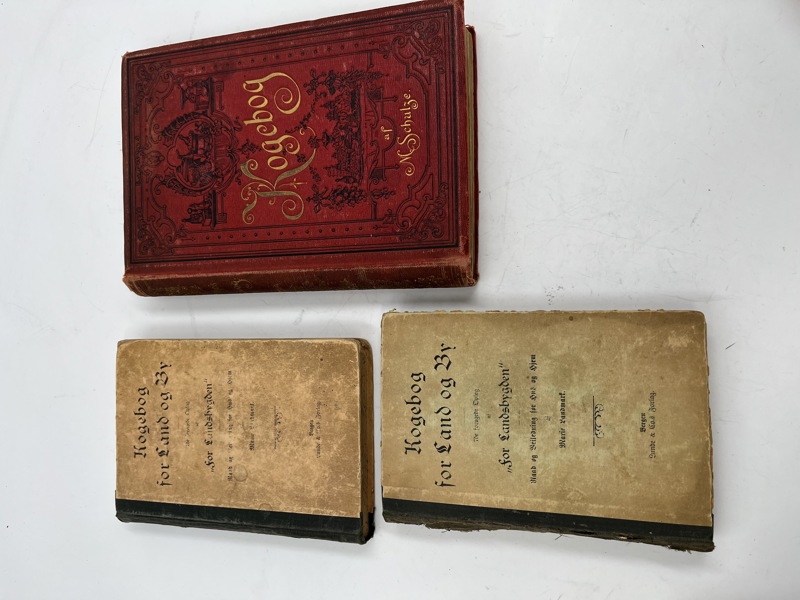 3 Meget gml kokebøker