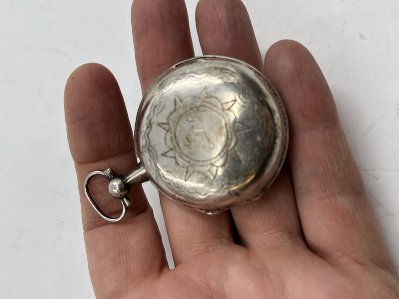 1700/ 1800 talls uvanlig luktevannshus 