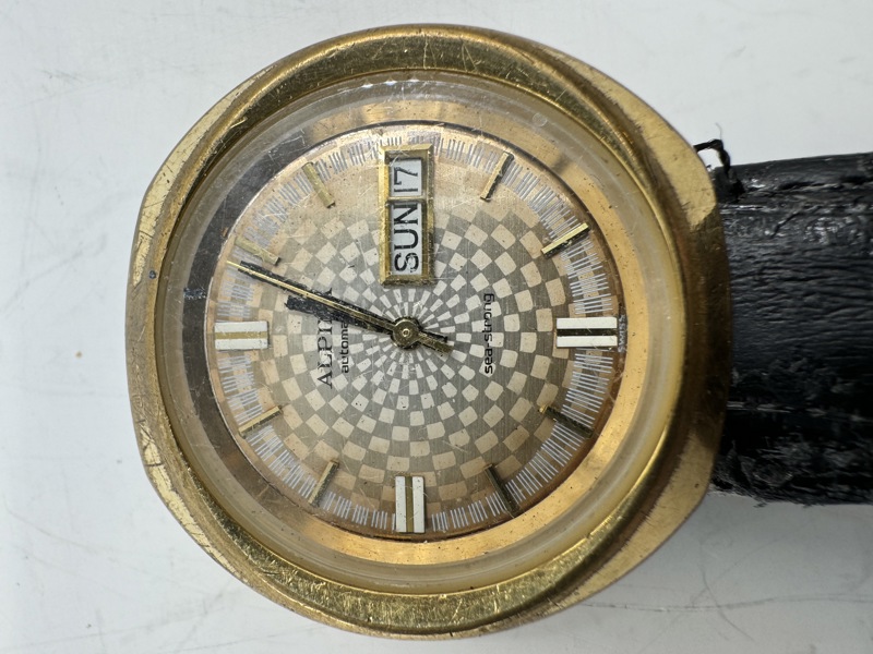 Armbåndsur m/ dårlig lenke