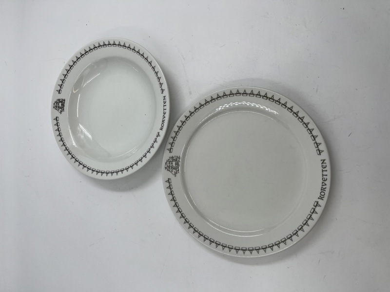 PP- Flat + dyp Tallerken m/ Korvetten