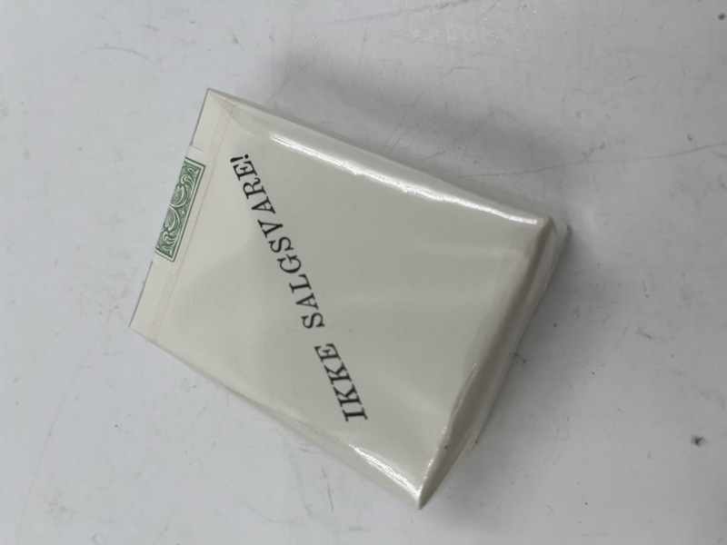 Uåpnet 20 pk til arbeidere på Tiedemanns Tobakk