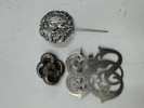 3 gml brosjer bla i sølv