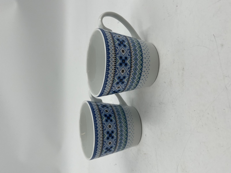 PP- 2 stk Krus  med mønster