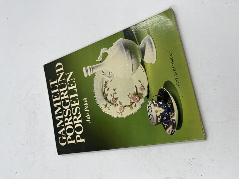 Bok - Gammelt Porsgrund Porselen