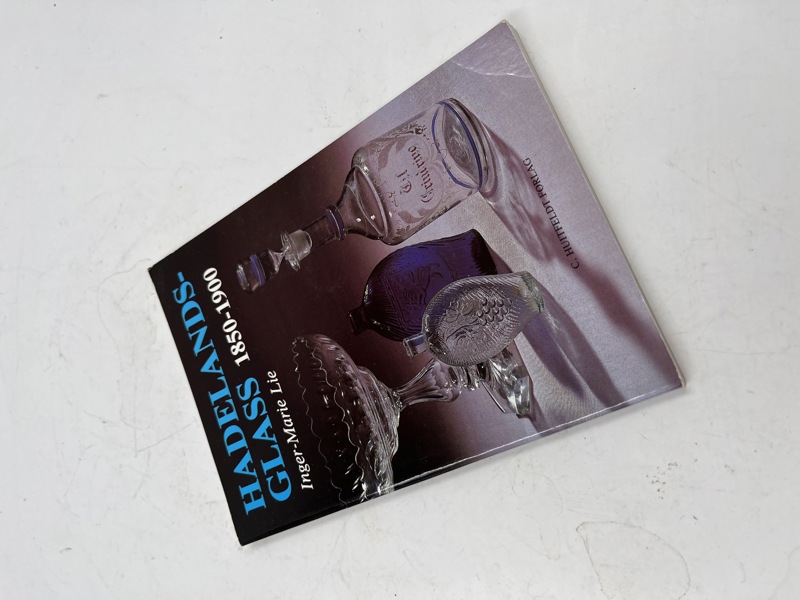 Bok - Hadelandsglass 1850-1900