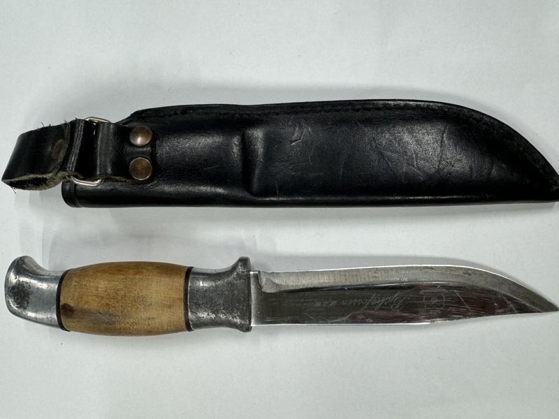 Slirekniv med slir