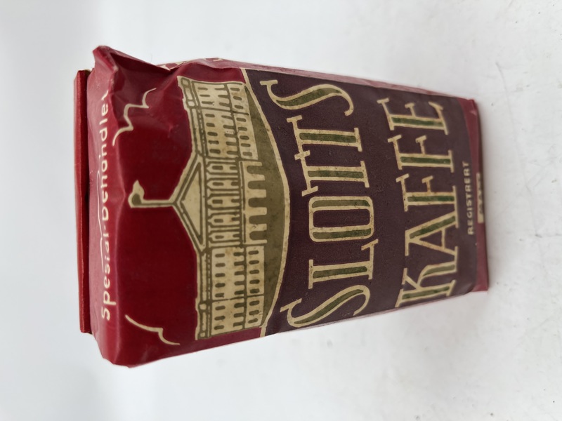 Orginal gml kaffe m/ innhold slotts 