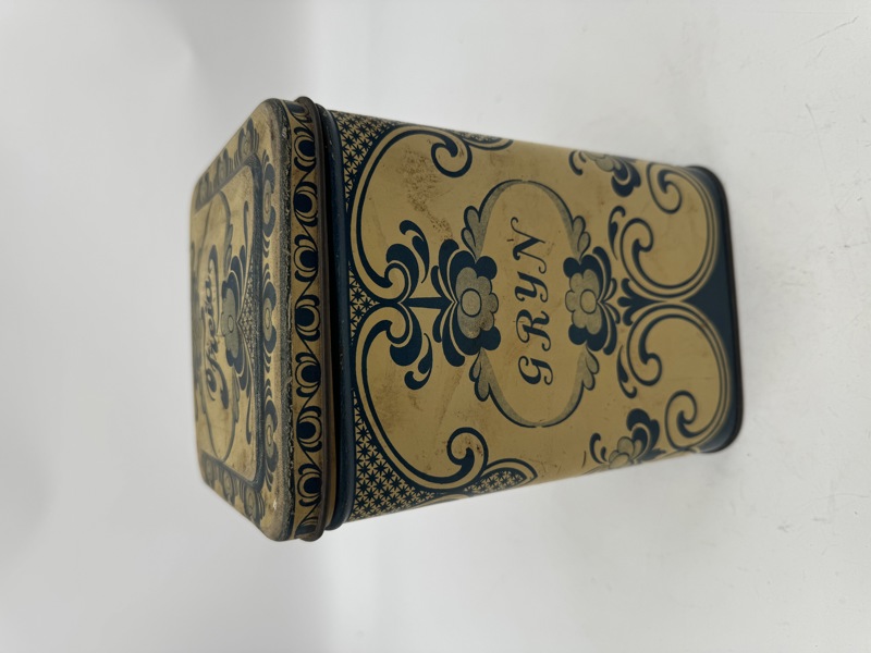 Freia Boks 20-30 tallet