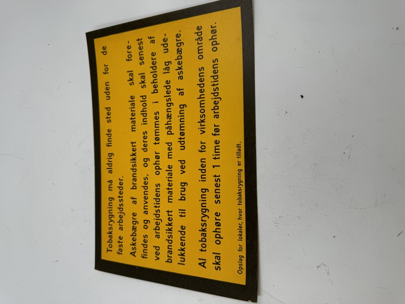 Gml plakat 30-40 tallet vedr tobakk