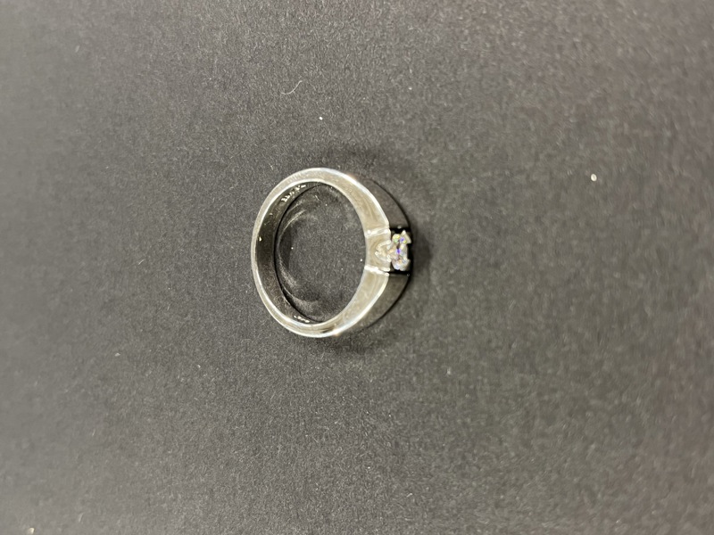 Sølvring 1 hvit sten 