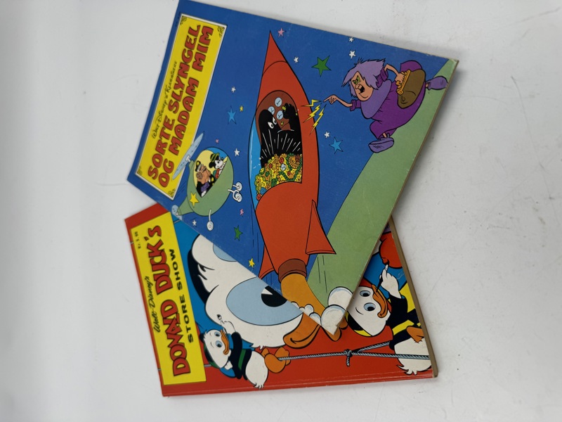 DD Store show 1968 + hefte 1978