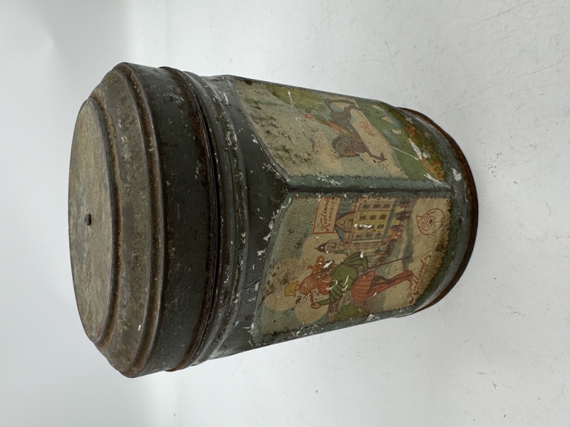 Kiellands Dropsfabrikk ( slitt på lokk)