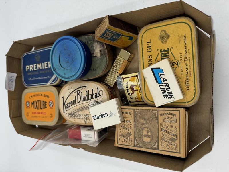 Rotelott div tobakksrelatert