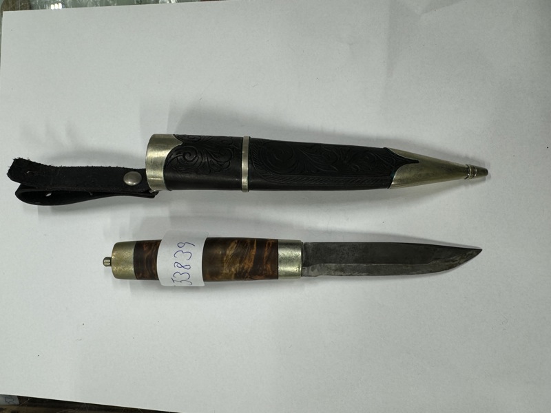 Slirekniv m/ utskjært slir holk