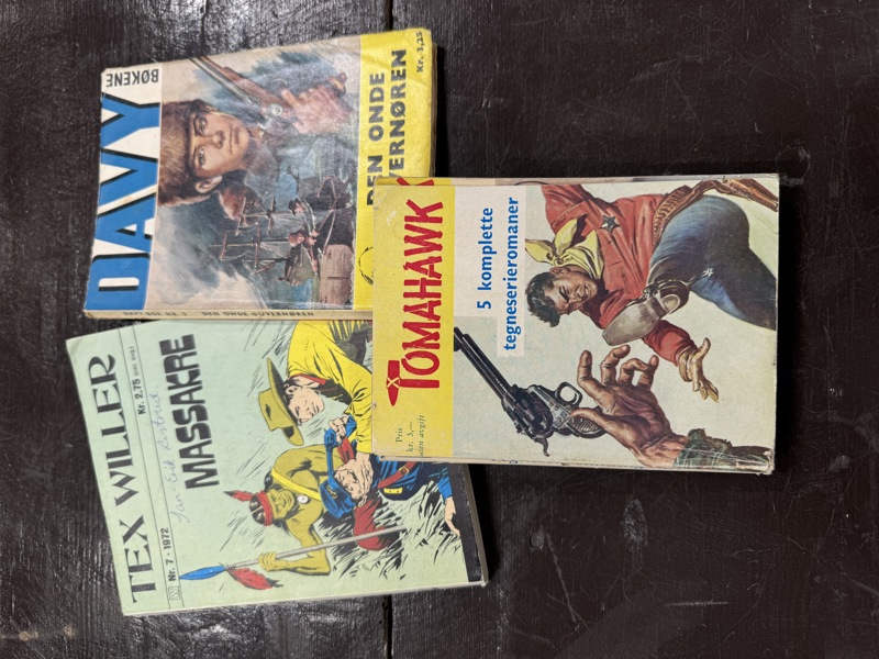 3 stk Tegneserier blader