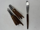 12 stk Kniver m/ teak skaft