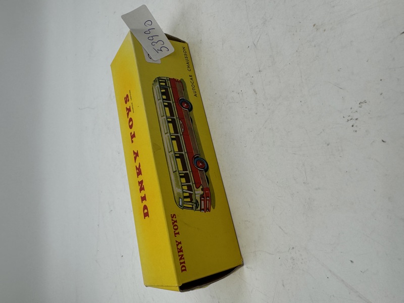 Dinky Toys Autocar Chausson