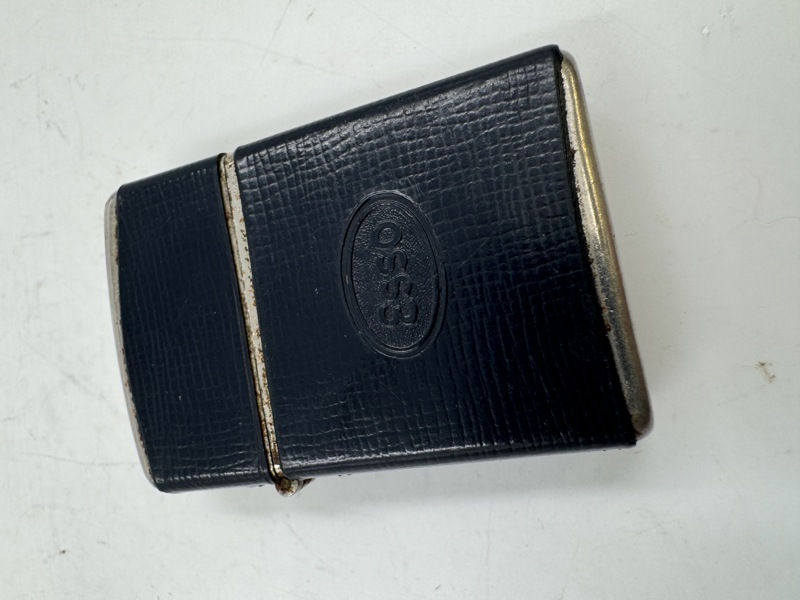 Gammel Esso Lighter 