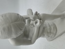 Parian Figur " Gutten med tornen "