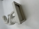 Parian Figur " Gutten med tornen "