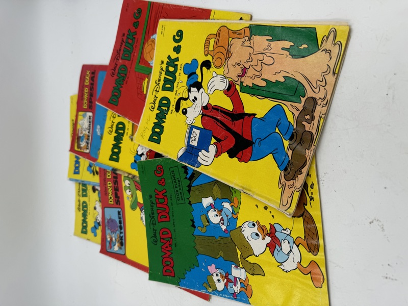 8 stk Donald Duck 1976