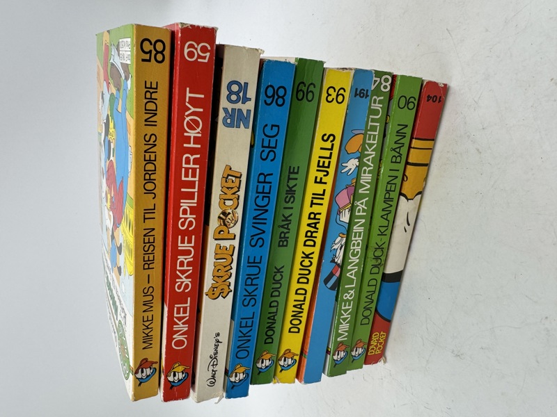 10 Pocket Donald ,Mikke mus, Skrue