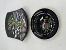 Arol - 2 platter i keramikk