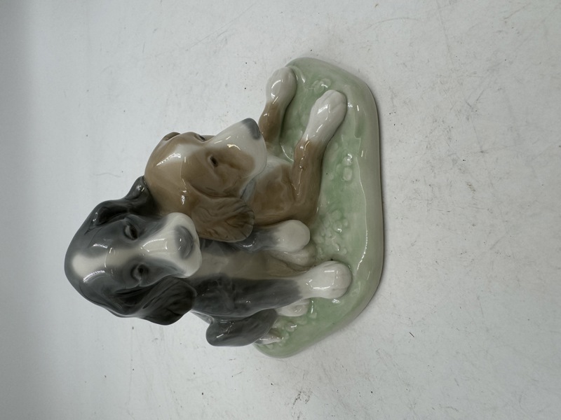 Dao figur 2 hunder