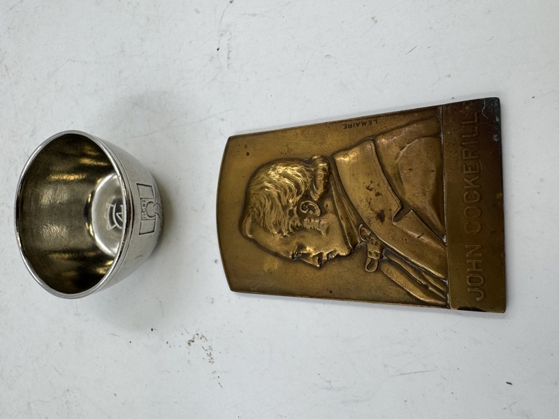 Tinn tumling + bronse plakett 1927