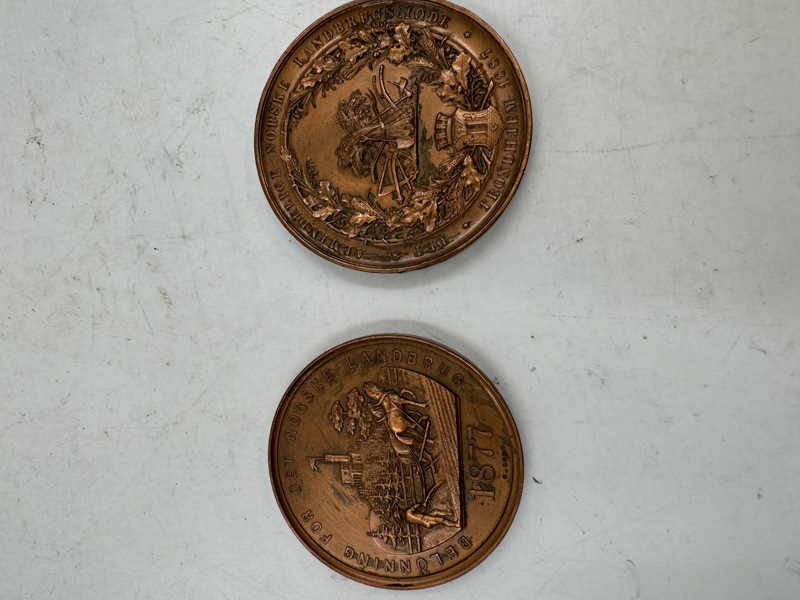 2 Medaljer 1877 og 1887
