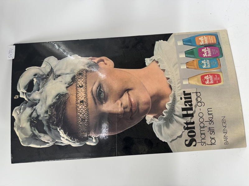 Bord Plakat Soft Hair shampoo- god for sitt skum