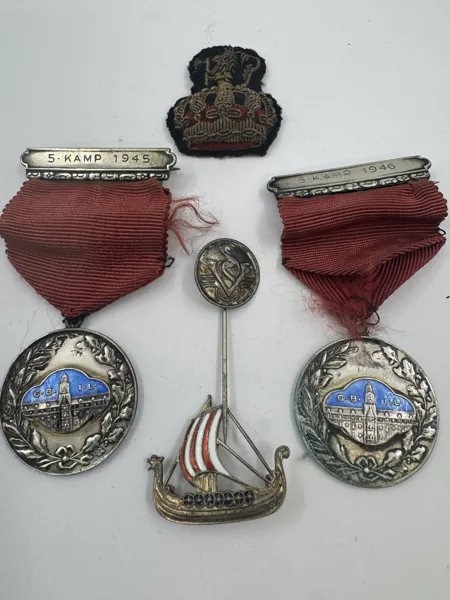 Lott 6 merker/ medaljer