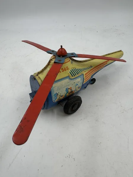 Gammelt leke helikopter