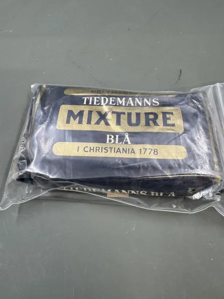 Uåpna Tiedemanns blå mixture