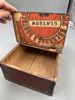 100 år gmlt bokskrin 