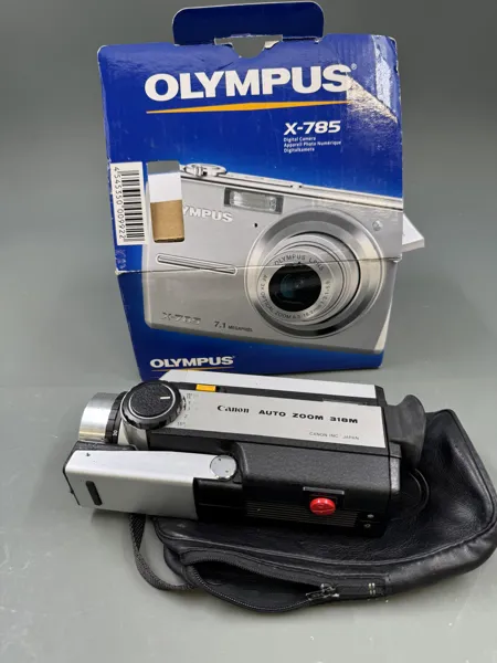Video kammera ( Cannon) + fotokamera ( Olympus)