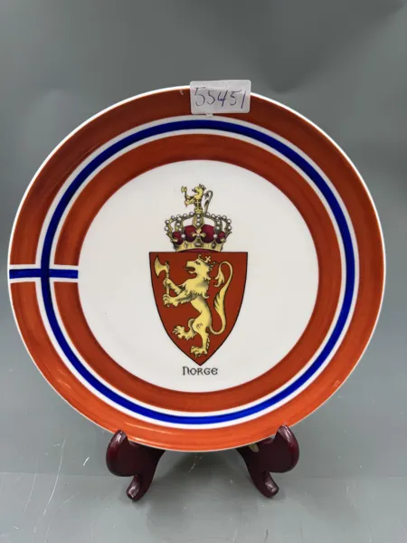 PP- Platte med riksløve