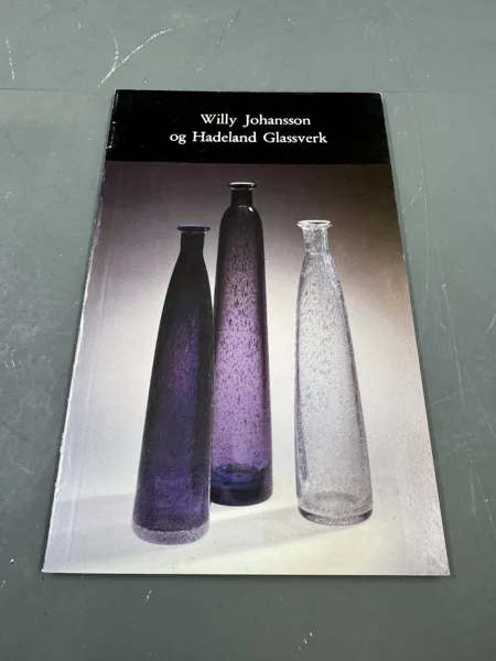 Bok - Willy Johannsson og Hadeland Glassverk
