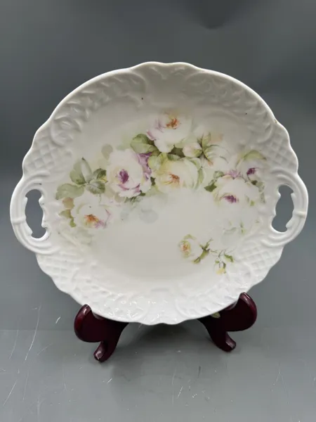 PP- Rundt fat med ører
( svakt blomstermotiv)