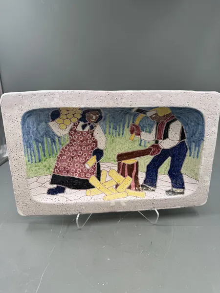 Kunstner Keramikk formet som et trau 