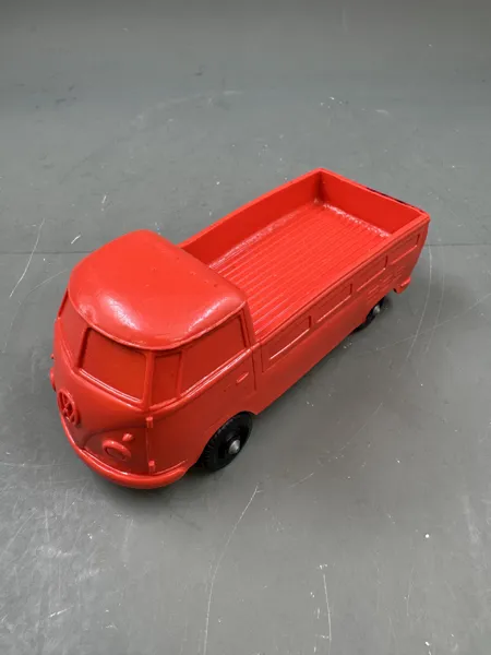 Tomte Lærdal - Rød Pickup