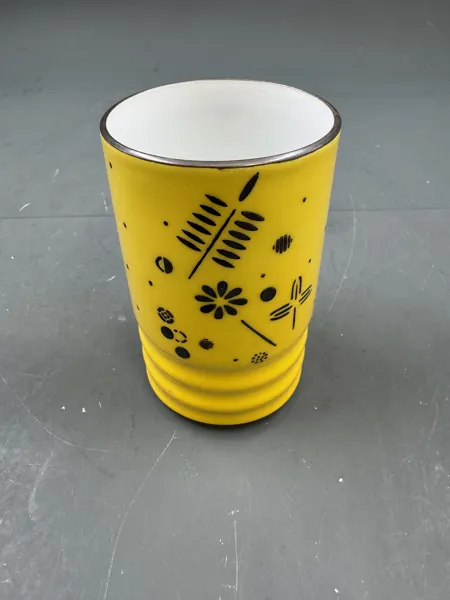 PP- Nora Gulbrandsen -Art Deco vase
