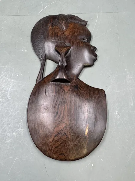 Afrikansk Figur til vekk