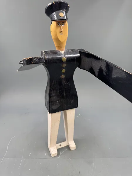 Artig gml værmann