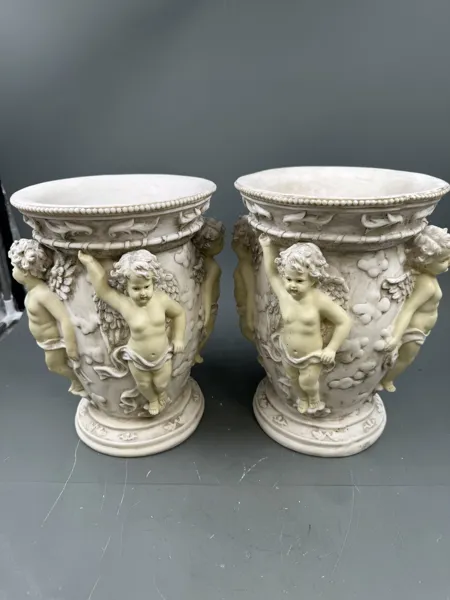 2 engle blomsterpotter Italienske