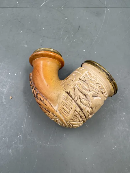Utskåret 1800 t pipehode