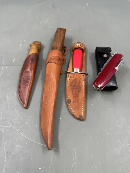 Lott 3 kniver