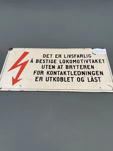 Gmlt Jernbaneskilt artig